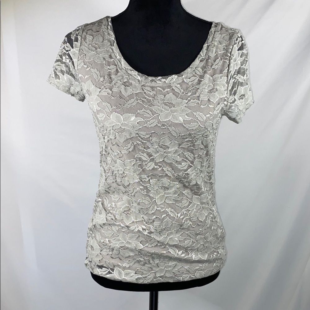 Banana Republic Gray Floral Lace Cap Sleeve Top Cottagecore Cap Sleeve Blouse PS